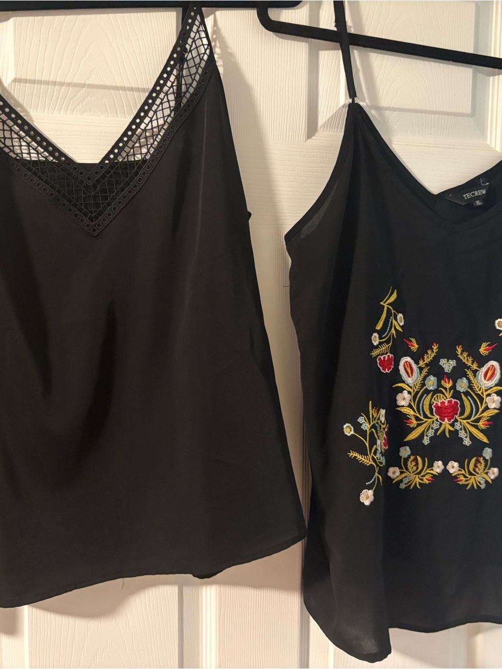 Black Embroidered V-Neck Cami Top - Black XL